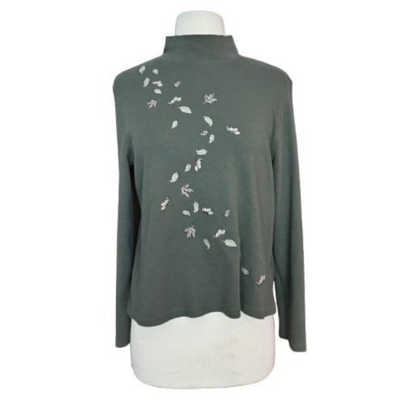 Tops - Petite Large Moss green long sleeve mock turtleneck embroidered leaves forest
